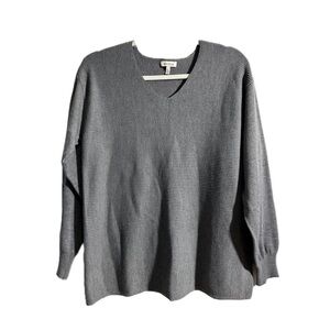 Ella Moss Gray V-Neck Knit Sweater, Size S